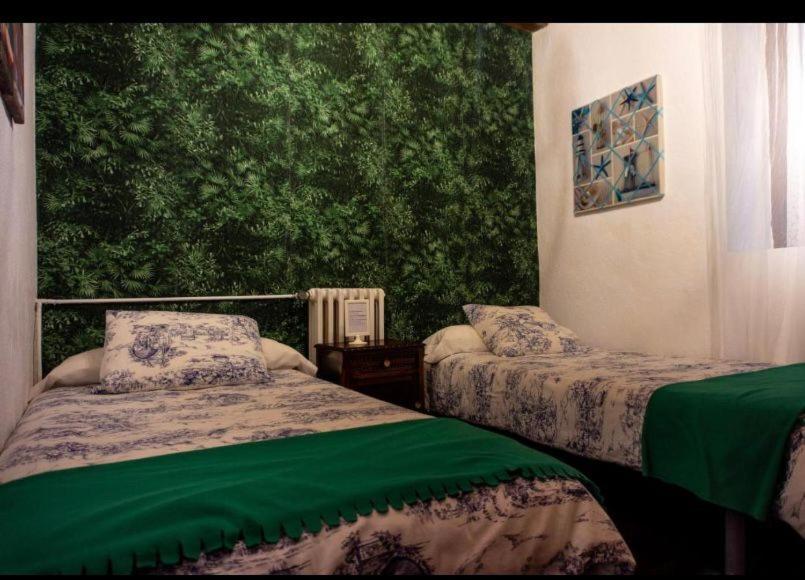 Hostal Camino Y Leyenda Trabadelo Exterior foto