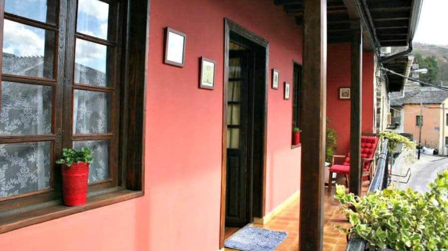 Hostal Camino Y Leyenda Trabadelo Exterior foto